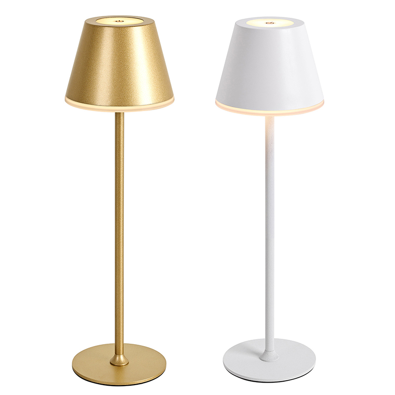 Bezdrátová stolní lampa s baterií